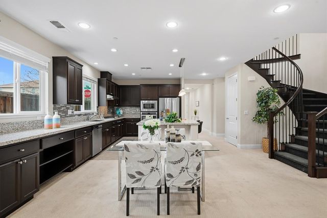 2484 Vernal Dr, Bay Point, CA 94565