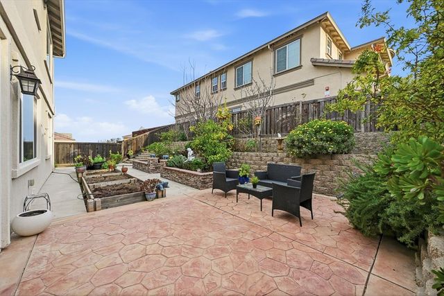 2484 Vernal Dr, Bay Point, CA 94565