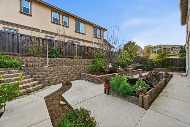 2484 Vernal Dr, Bay Point, CA 94565