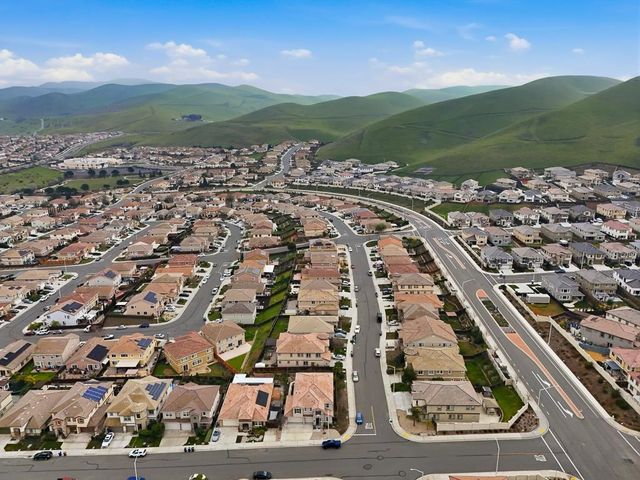 2484 Vernal Dr, Bay Point, CA 94565