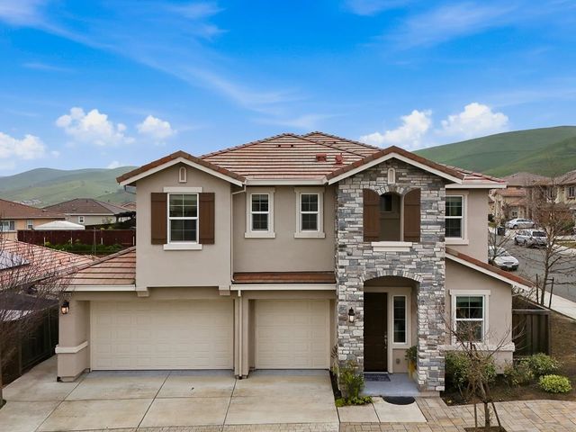 2484 Vernal Dr, Bay Point, CA 94565