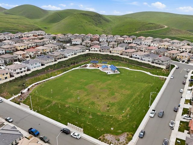 2484 Vernal Dr, Bay Point, CA 94565