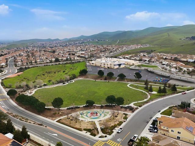 2484 Vernal Dr, Bay Point, CA 94565