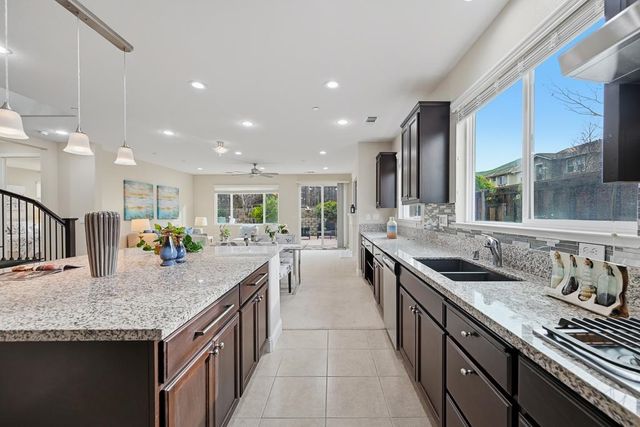 2484 Vernal Dr, Bay Point, CA 94565