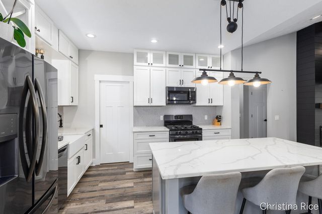17130 Spruce Cove Trail NE, Gowen, MI 49326