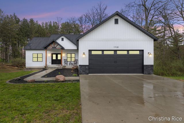 17130 Spruce Cove Trail NE, Gowen, MI 49326