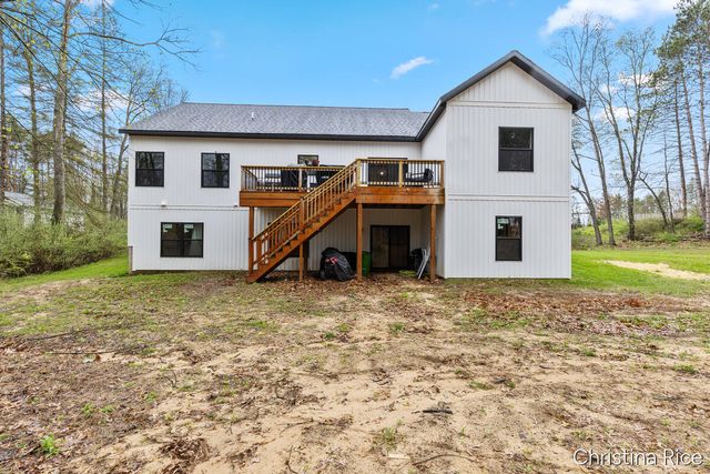 17130 Spruce Cove Trail NE, Gowen, MI 49326