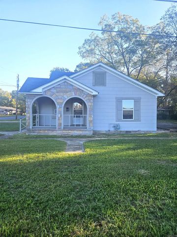 527 E 2nd South Street, Prescott, AR 71857