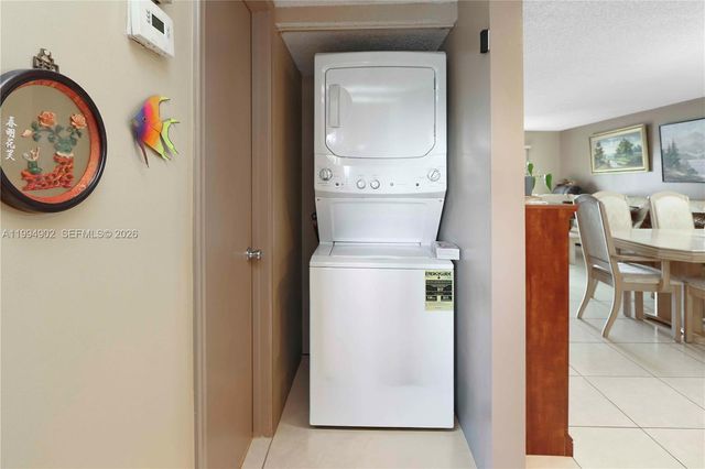 1501 SW 134th Way 212D, Pembroke Pines, FL 33027