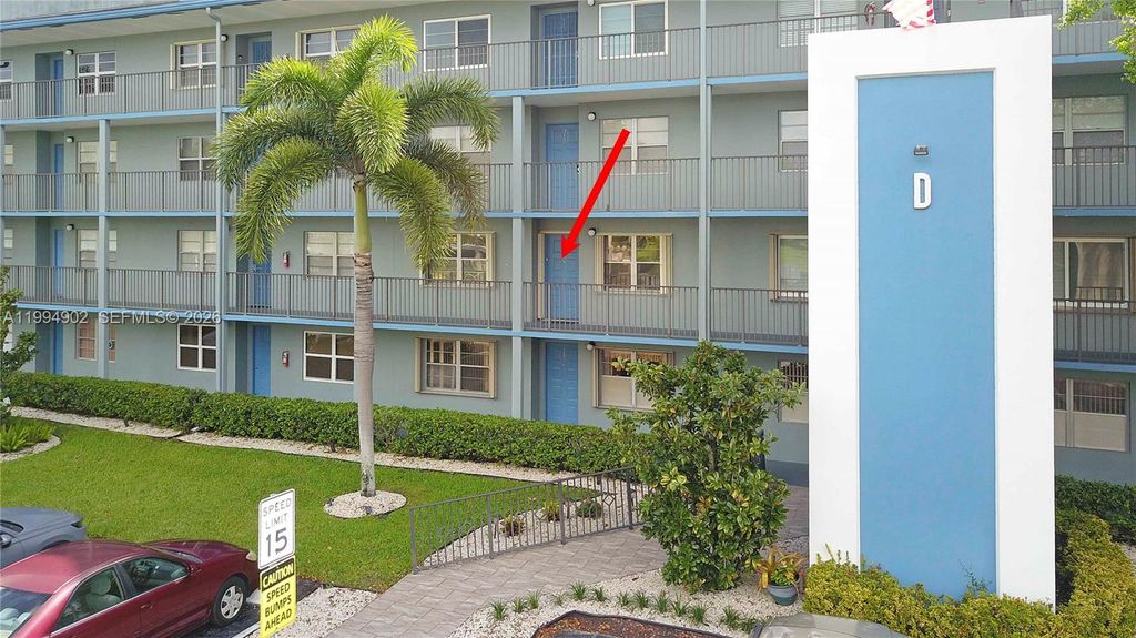 1501 SW 134th Way 212D, Pembroke Pines, FL 33027