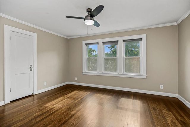 5225 Brookwood Avenue, Kansas City, MO 64130