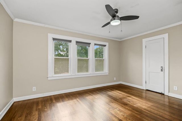 5225 Brookwood Avenue, Kansas City, MO 64130