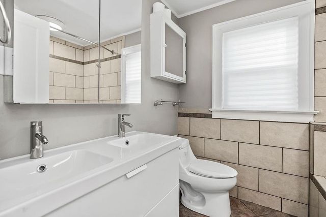 5225 Brookwood Avenue, Kansas City, MO 64130