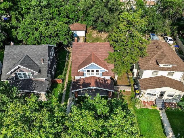 5225 Brookwood Avenue, Kansas City, MO 64130