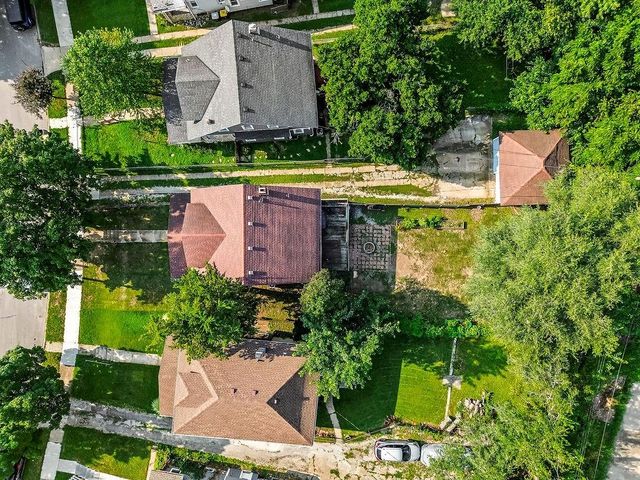 5225 Brookwood Avenue, Kansas City, MO 64130