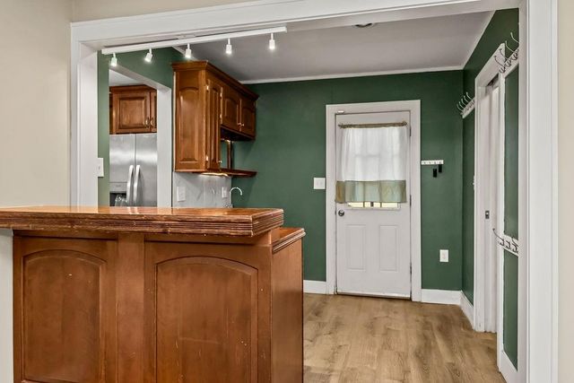 5225 Brookwood Avenue, Kansas City, MO 64130