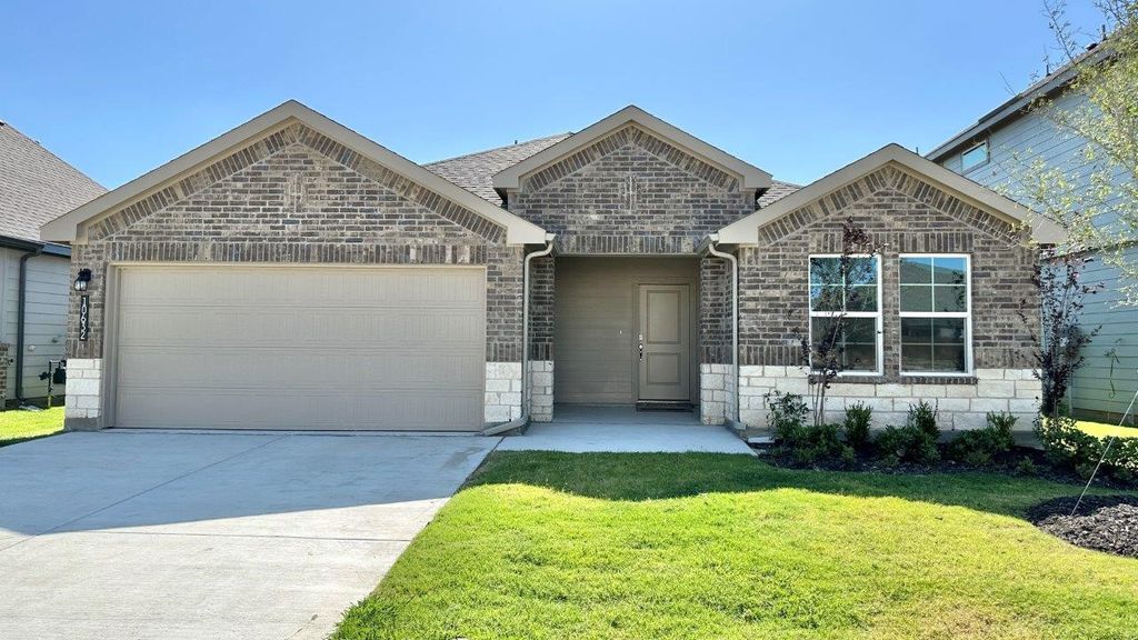10632 ZIRCON Lane, Fort Worth, TX 76036