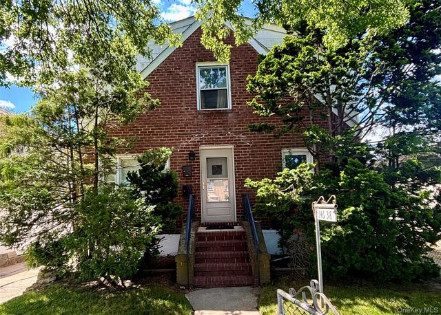 146-38 230th Place 1st Floor, Springfield Gardens, NY 11413