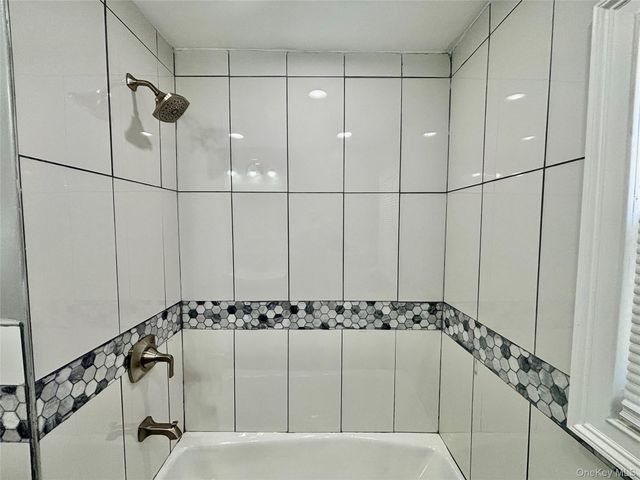 146-38 230th Place 1st Floor, Springfield Gardens, NY 11413