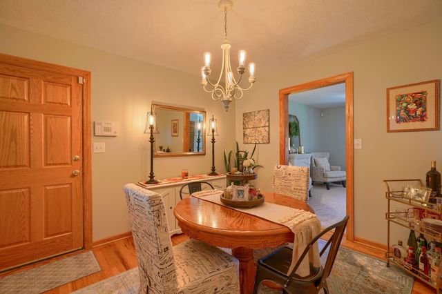 539 Cherrington Road, Westerville, OH 43081