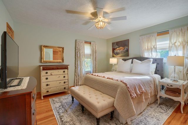 539 Cherrington Road, Westerville, OH 43081