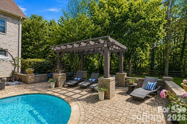1401 Tara Plantation Boulevard, Wesley Chapel, NC 28110