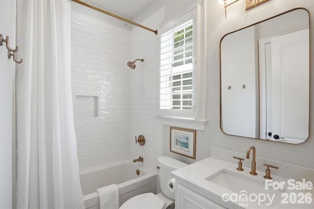 1401 Tara Plantation Boulevard, Wesley Chapel, NC 28110