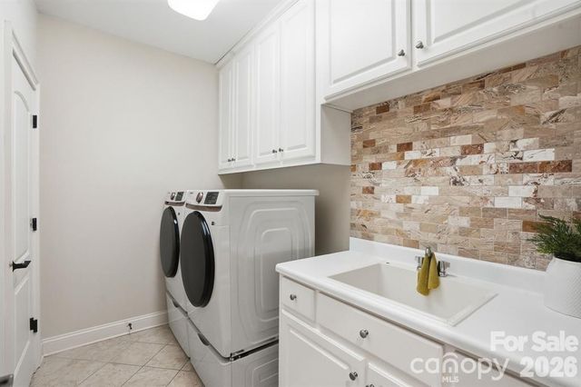 1401 Tara Plantation Boulevard, Wesley Chapel, NC 28110