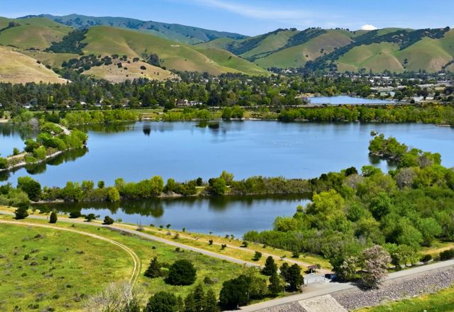 2896 Barrington Terrace, Fremont, CA 94536