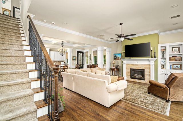412 W 25th Street, Houston, TX 77008