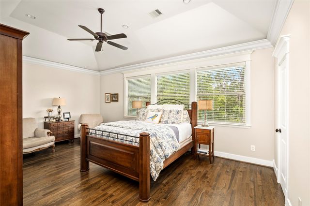 412 W 25th Street, Houston, TX 77008