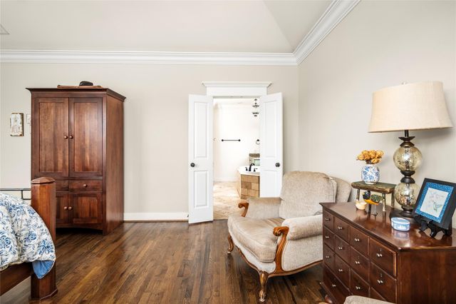 412 W 25th Street, Houston, TX 77008