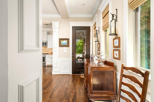 412 W 25th Street, Houston, TX 77008