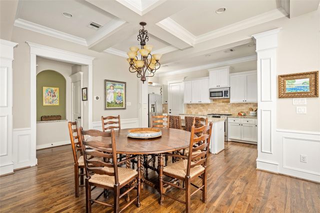 412 W 25th Street, Houston, TX 77008