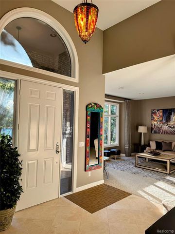 9112 Roger Scott Trail, Brighton, MI 48116