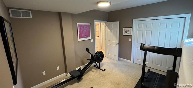 9112 Roger Scott Trail, Brighton, MI 48116