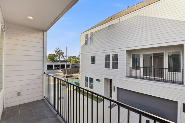 2212 Lou Ellen Lane A, Houston, TX 77018