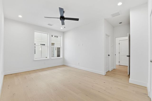 2212 Lou Ellen Lane A, Houston, TX 77018