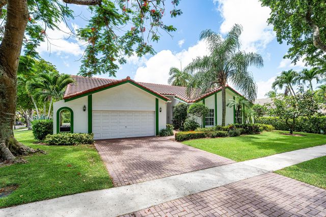 2601 NW 27th Terrace, Boca Raton, FL 33434