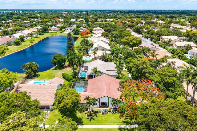 2601 NW 27th Terrace, Boca Raton, FL 33434