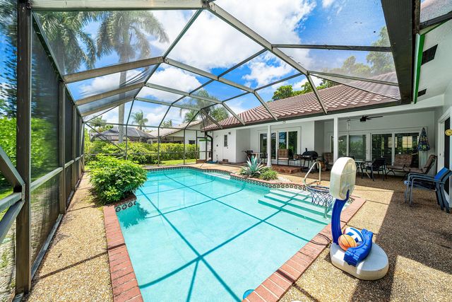 2601 NW 27th Terrace, Boca Raton, FL 33434