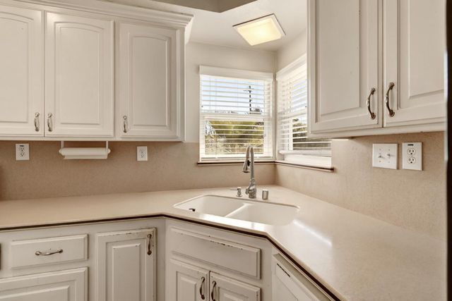 5531 Cypress Avenue, Carmichael, CA 95608