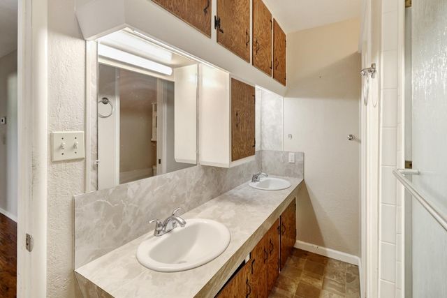 5531 Cypress Avenue, Carmichael, CA 95608