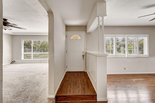 5531 Cypress Avenue, Carmichael, CA 95608