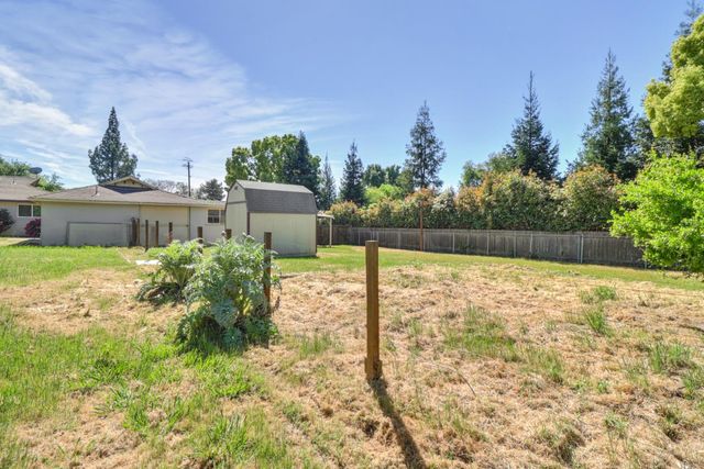 5531 Cypress Avenue, Carmichael, CA 95608