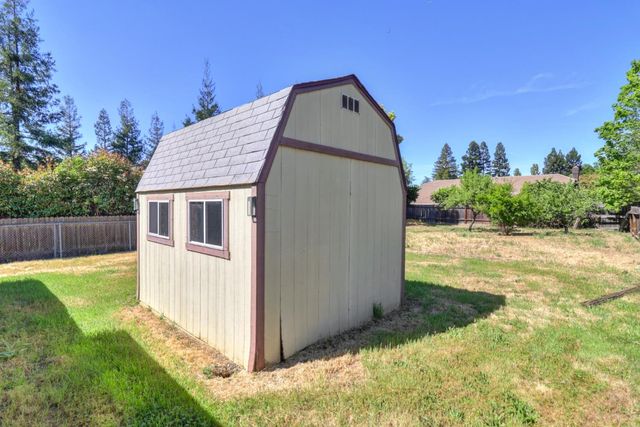 5531 Cypress Avenue, Carmichael, CA 95608