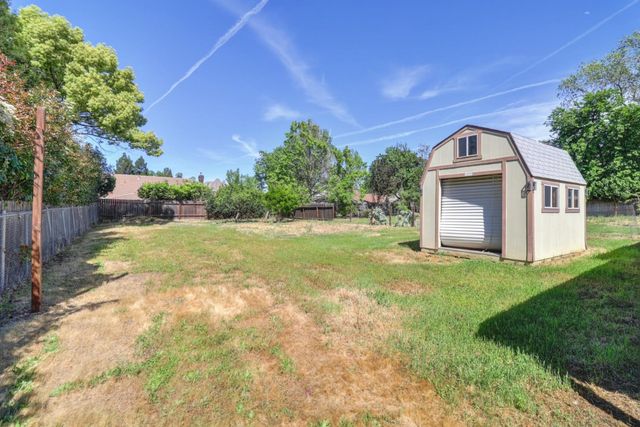 5531 Cypress Avenue, Carmichael, CA 95608