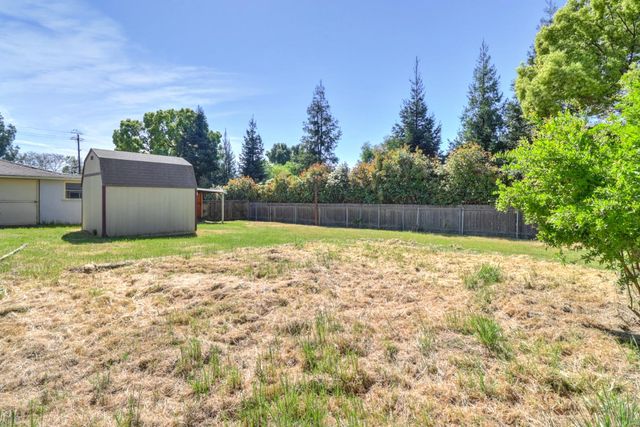 5531 Cypress Avenue, Carmichael, CA 95608