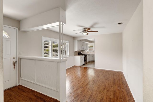 5531 Cypress Avenue, Carmichael, CA 95608