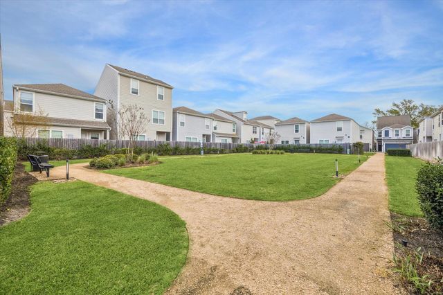 1514 Canter Bayou Way, Houston, TX 77043